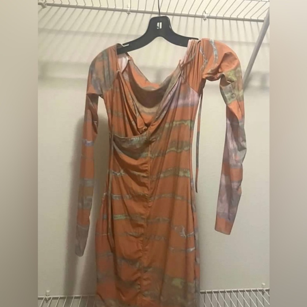 Skims night out dress.  Size-M.  Color- tye dye